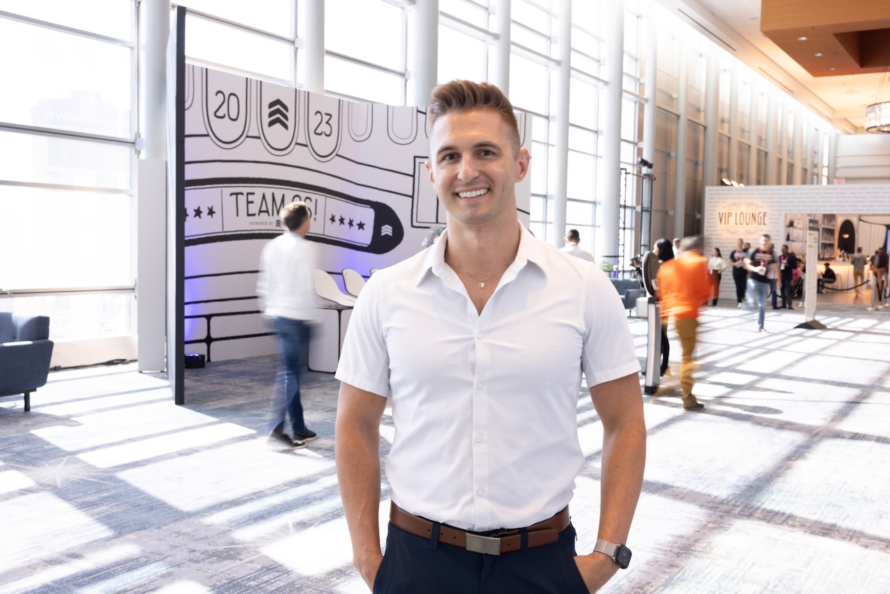 Speaking Photo 3 (JPG)